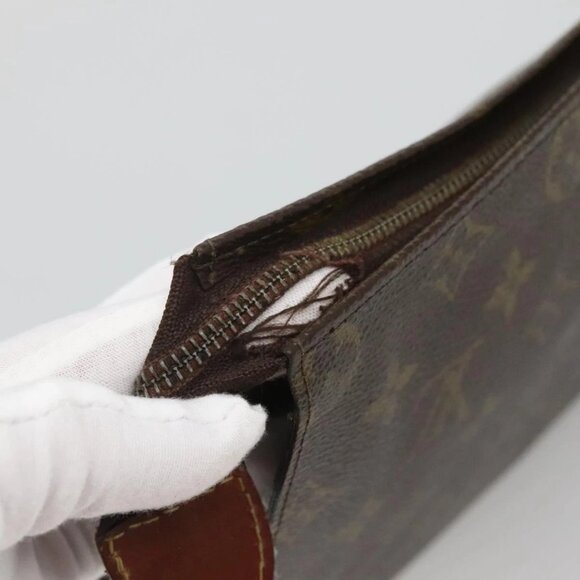 LOUIS VUITTON Monogram Posh Toilette 26 Pouch - Picture 9 of 16